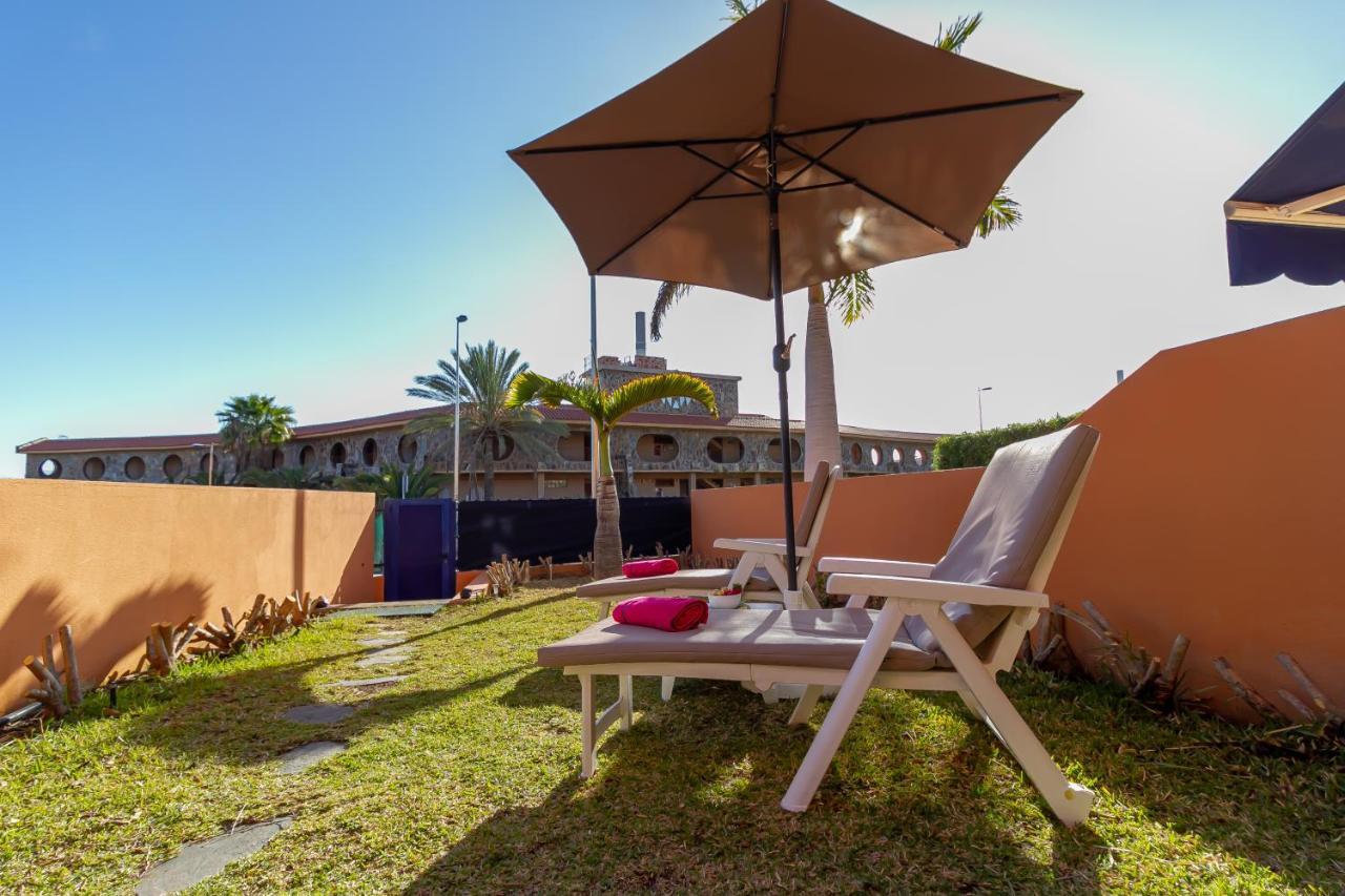 Duplex Meloneras With Free Wifi And Private Gardenヴィラ エクステリア 写真